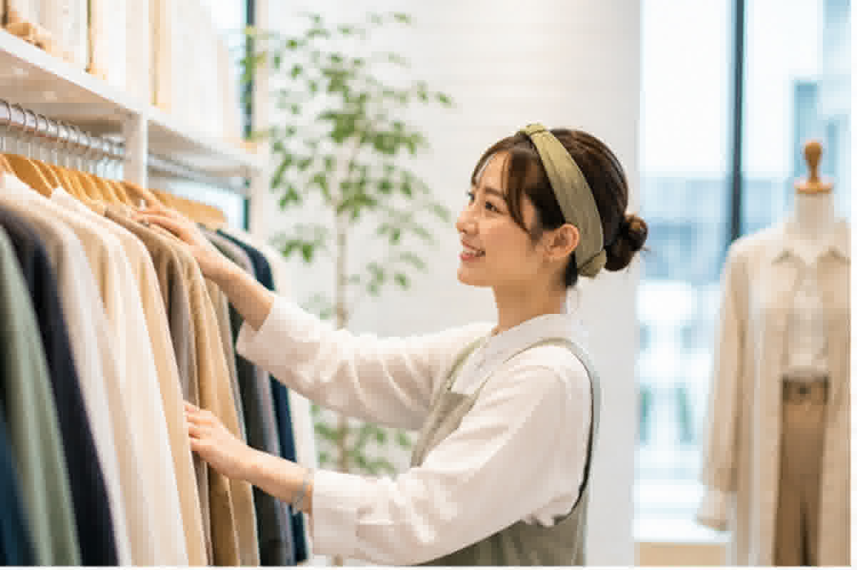 アパレル店舗スタッフ